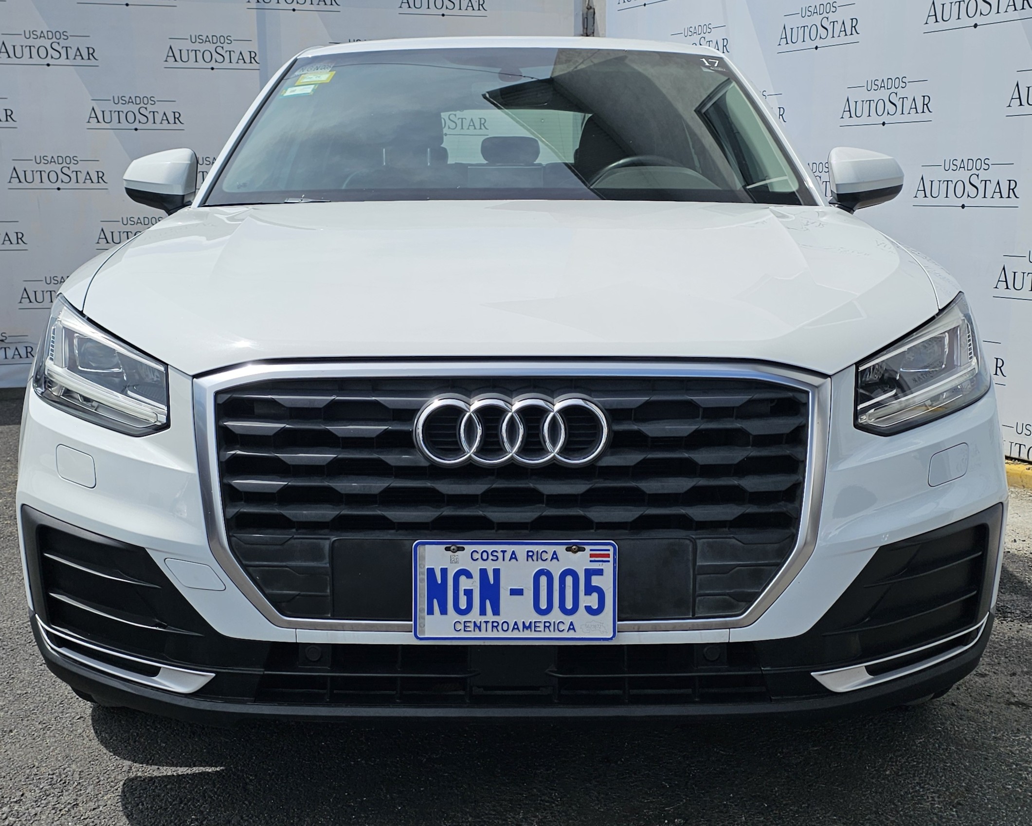 AUDI Q2