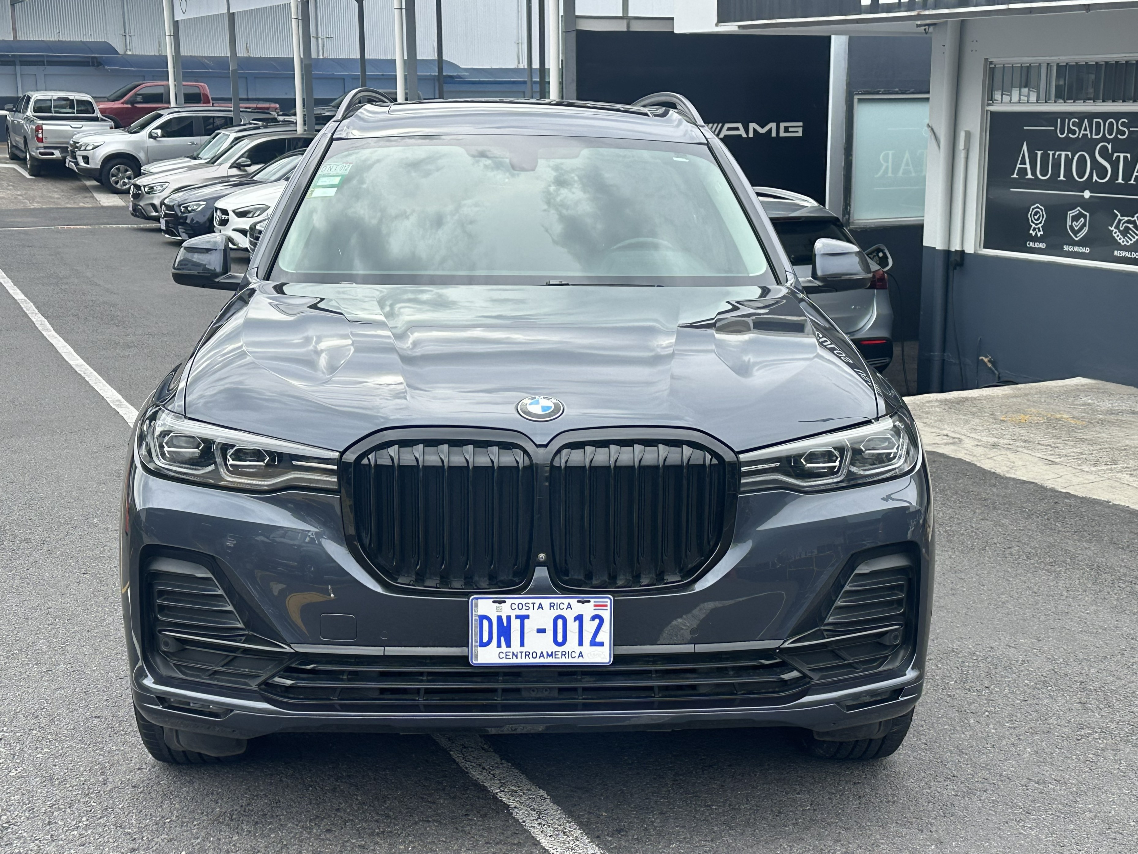 BMW X7