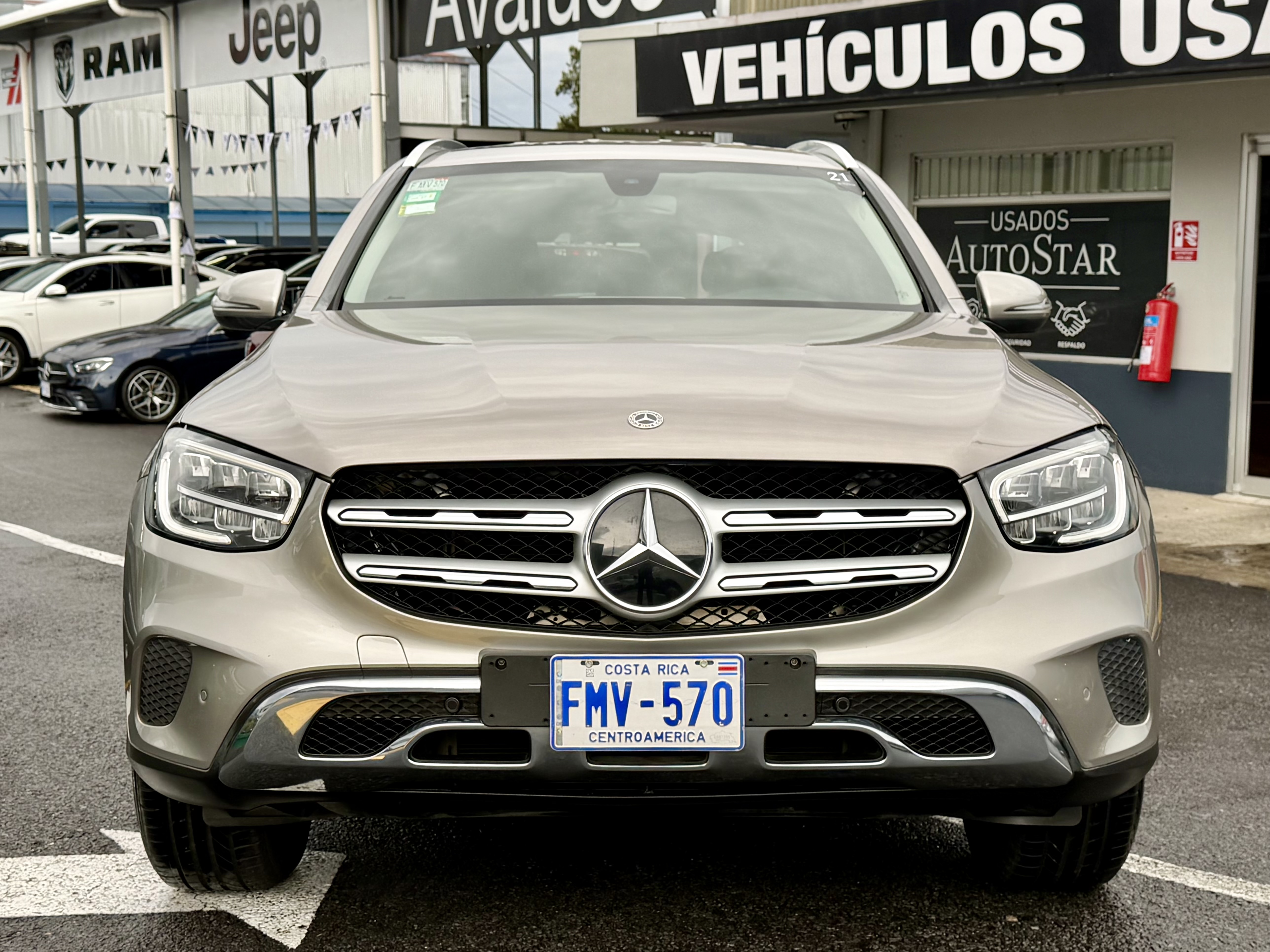 MERCEDES-BENZ GLC 200